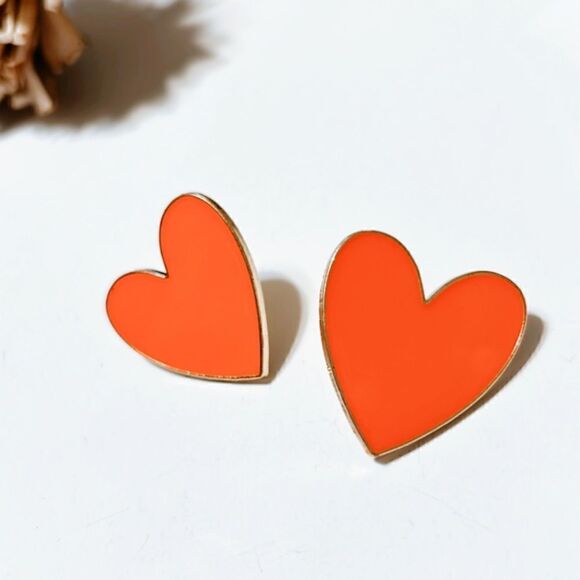 Heart  stud  earrings  M116 - Picture 2 of 5